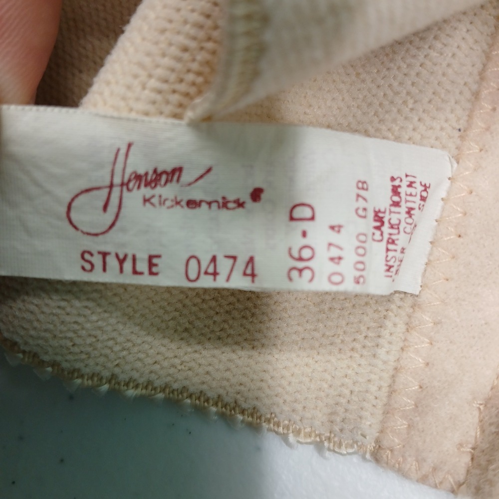 Vtg HENSON KICKERNICK Strapless Bra 36D Beige Smooth Satin Cup Bow - Picture 4 of 7